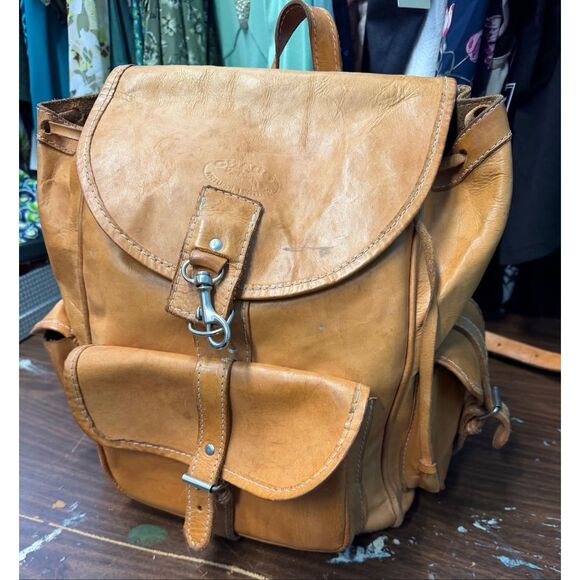 CHACO Vintage Tan Leather Backpack main image 11
